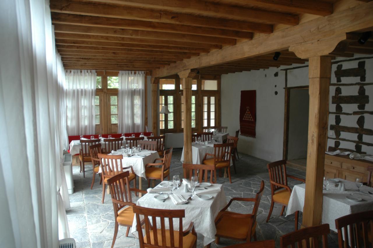Serena Khaplu Palace Exterior photo