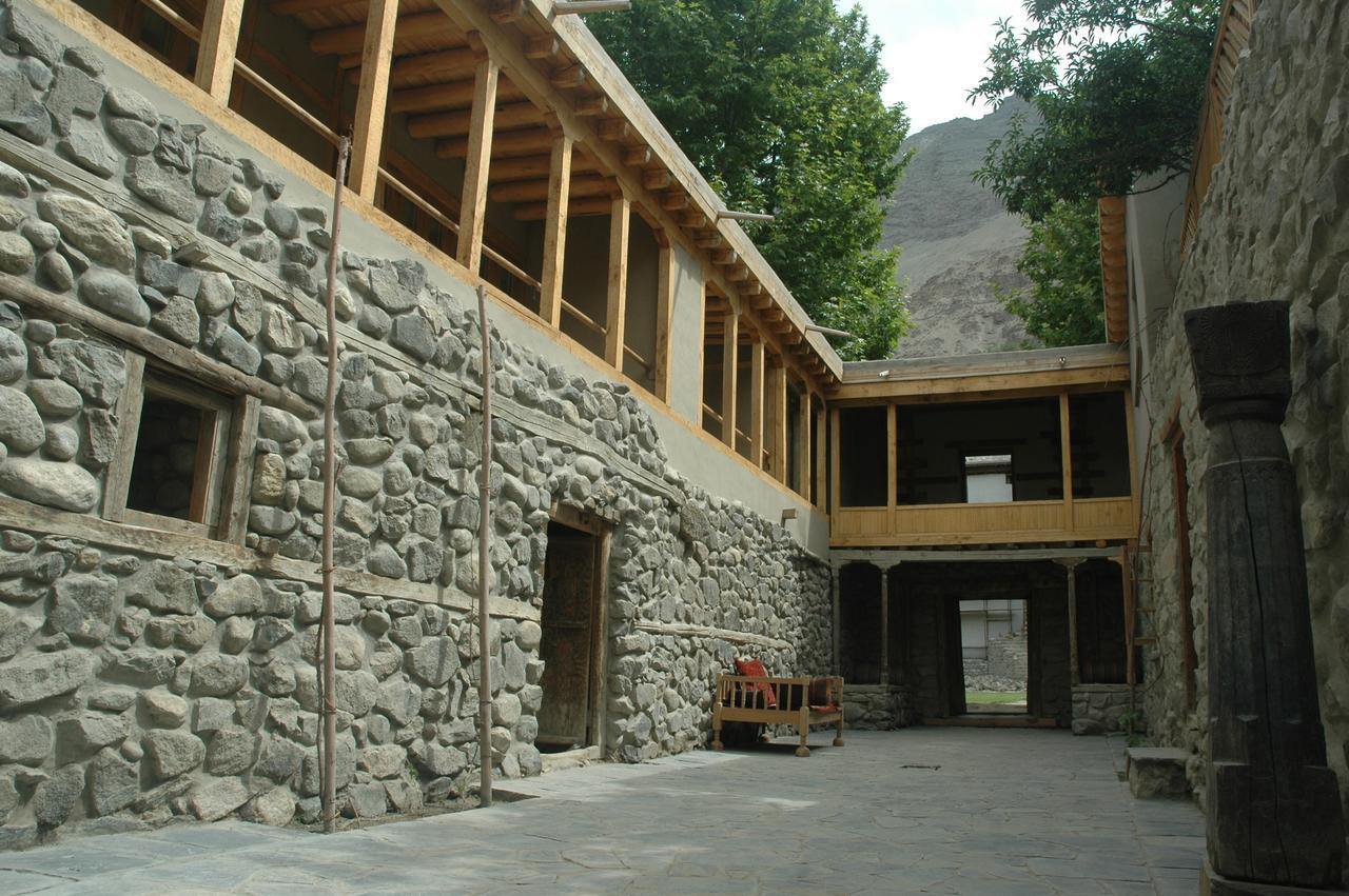 Serena Khaplu Palace Exterior photo