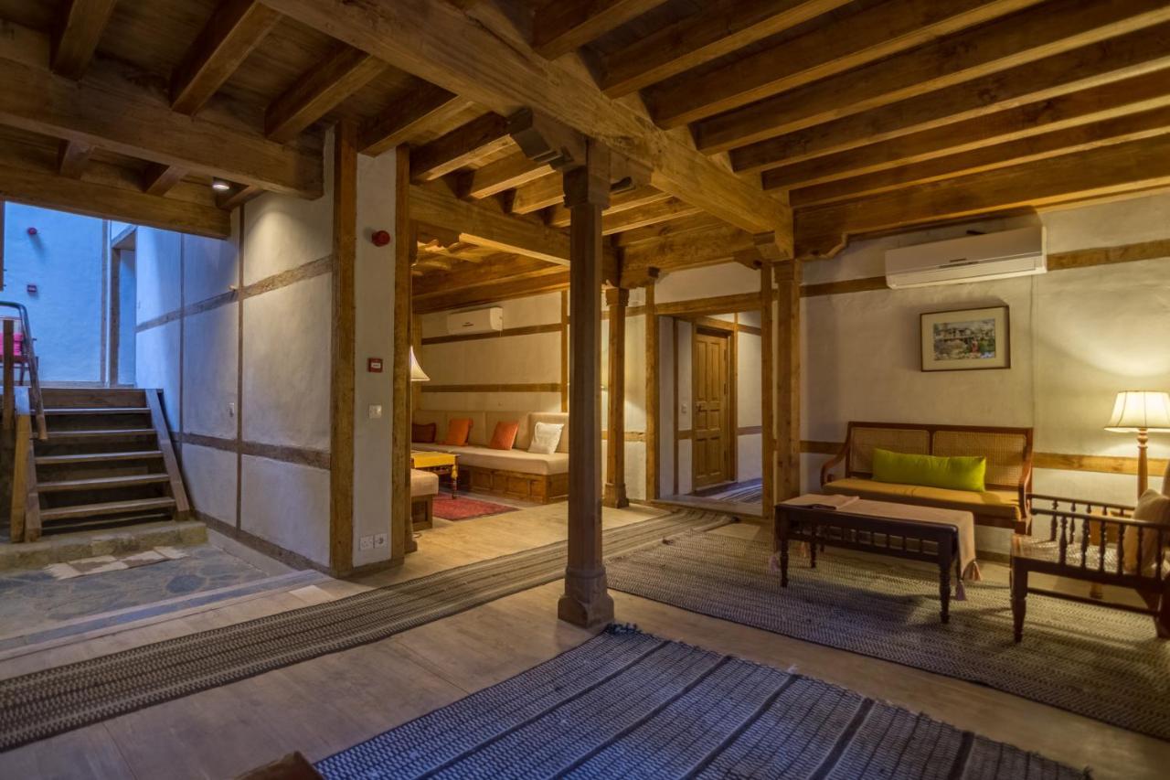 Serena Khaplu Palace Exterior photo