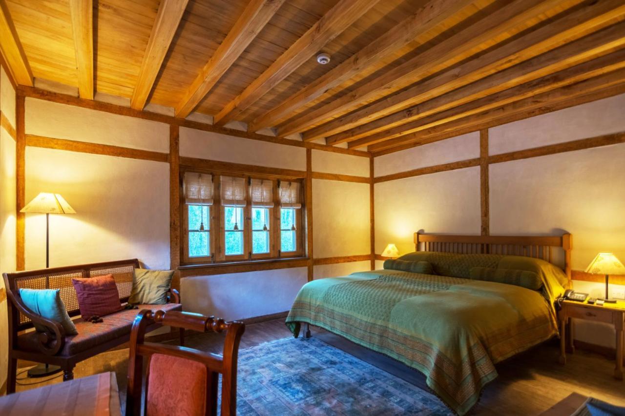 Serena Khaplu Palace Exterior photo